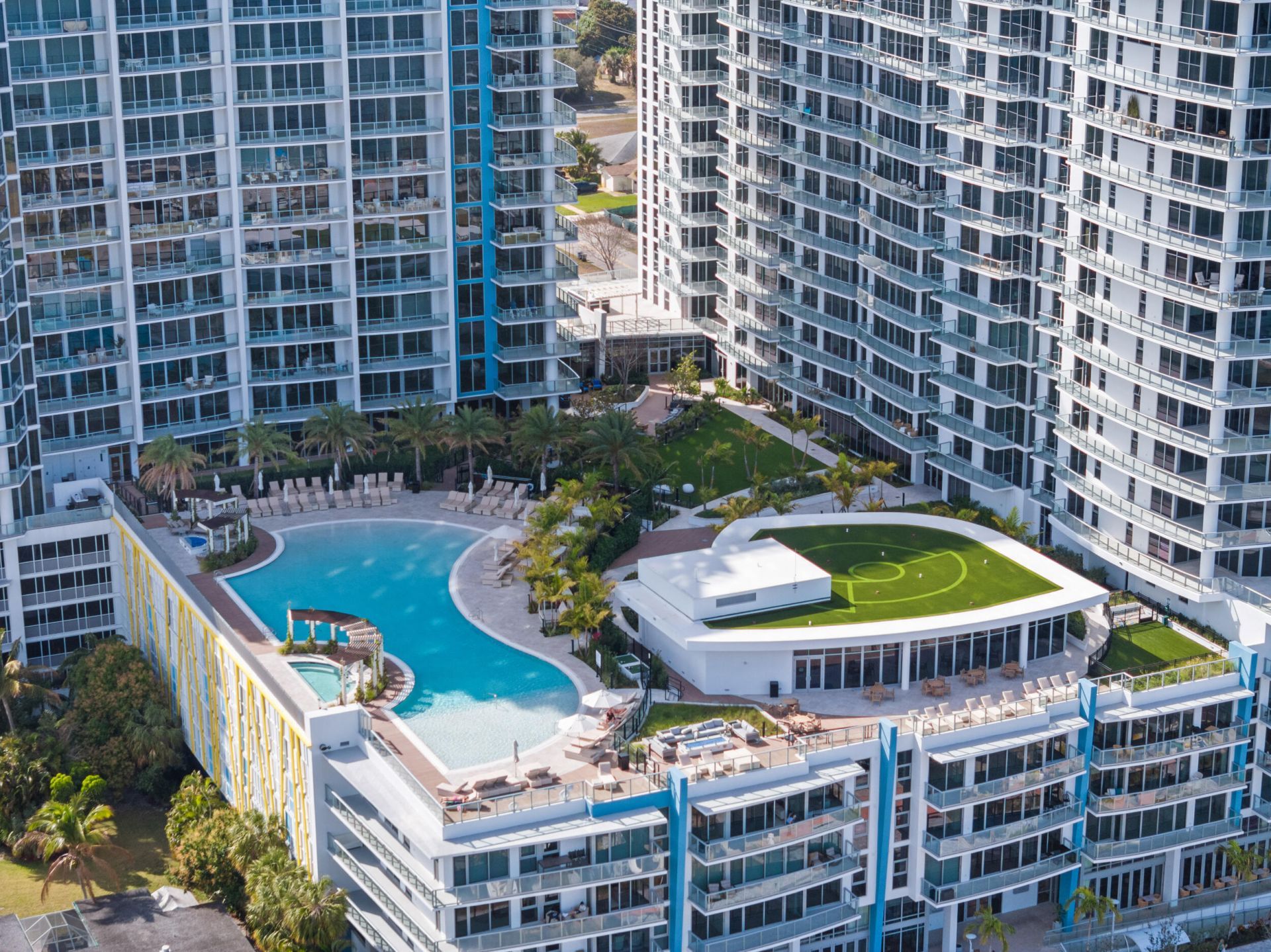 220 Lake Shore Drive, Unit 1523, Lake Park, FL 33403 Photo