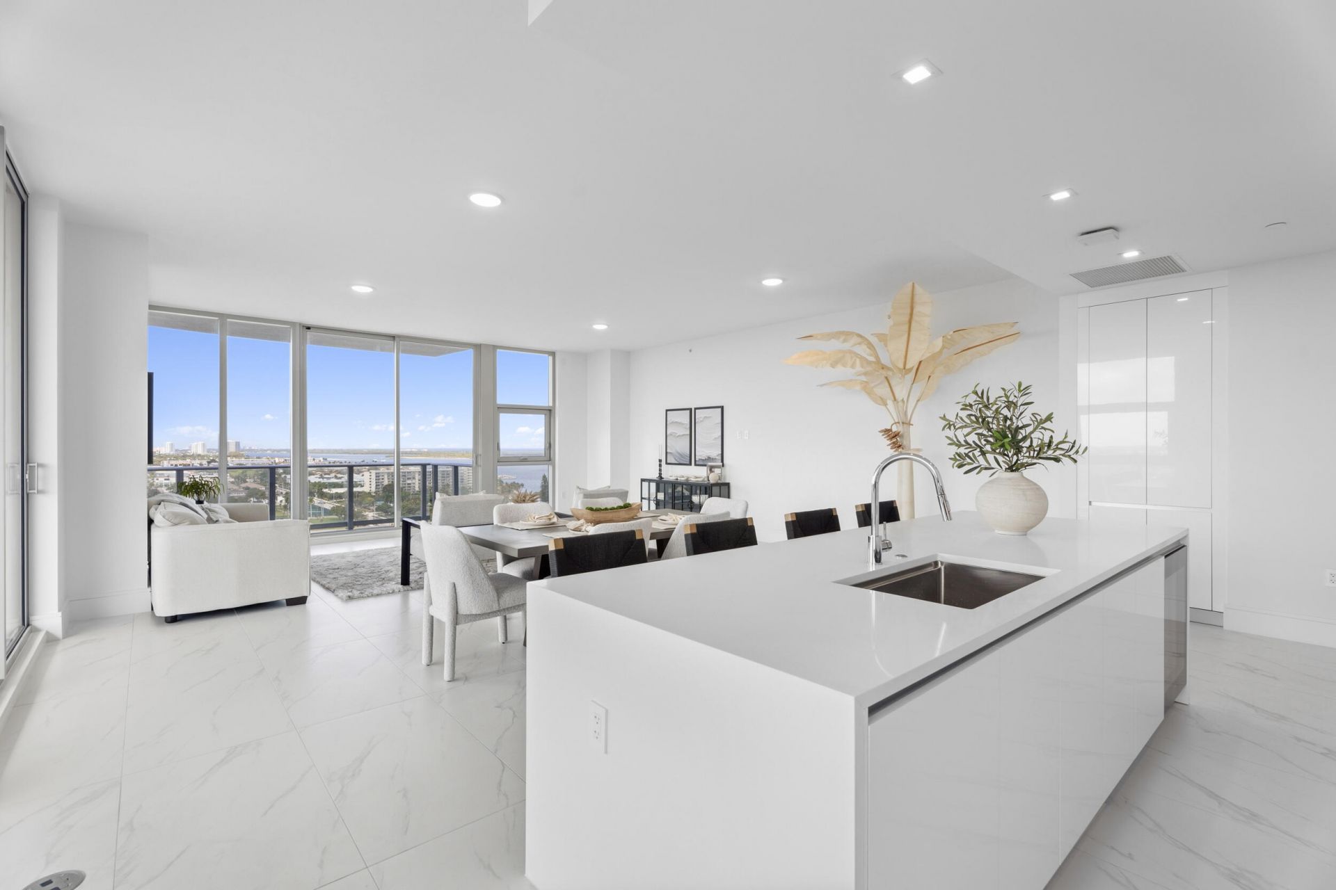 220 Lake Shore Drive, Unit 1523, Lake Park, FL 33403 Photo