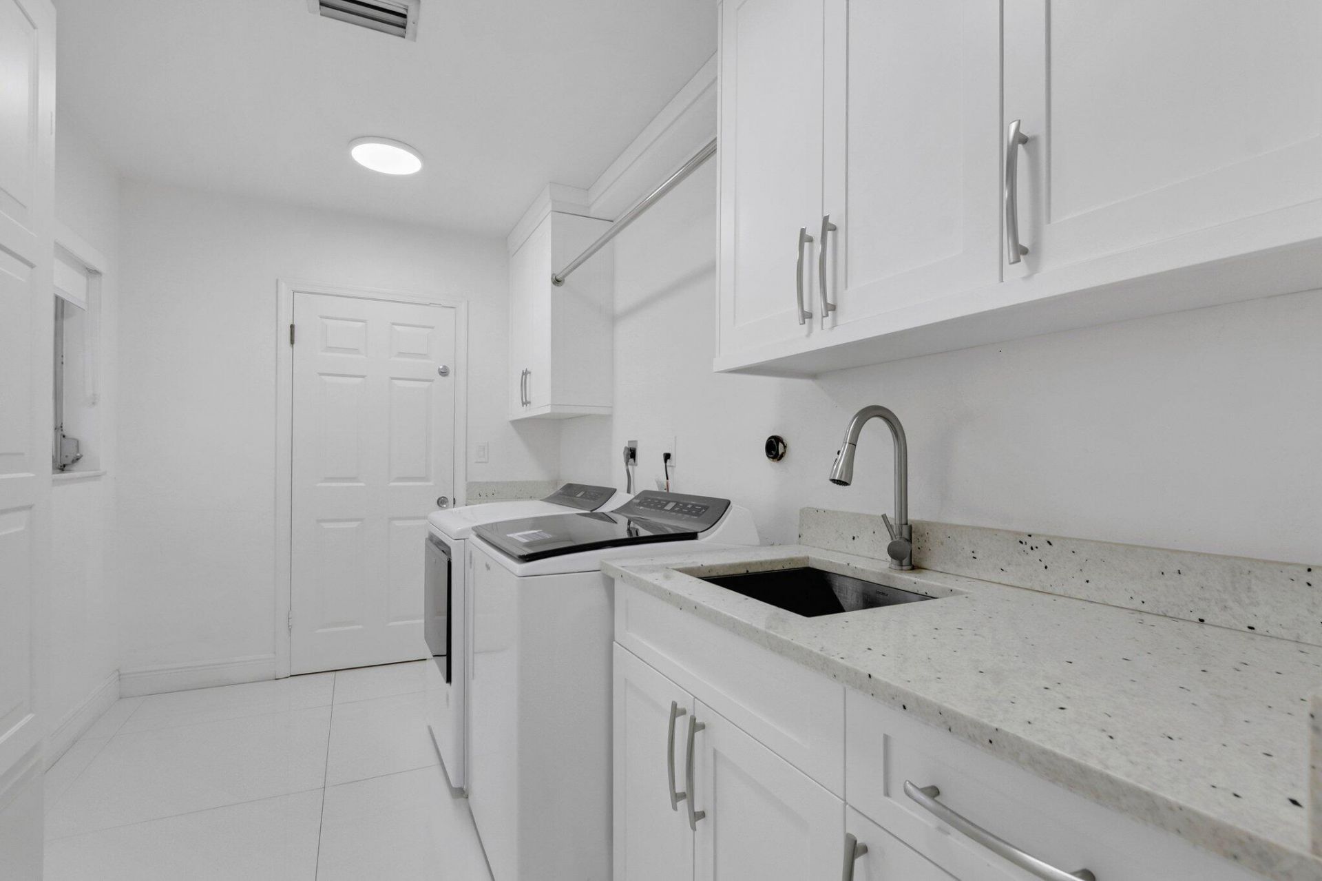 800 SW 17th Street, Boca Raton, FL 33486 Photo