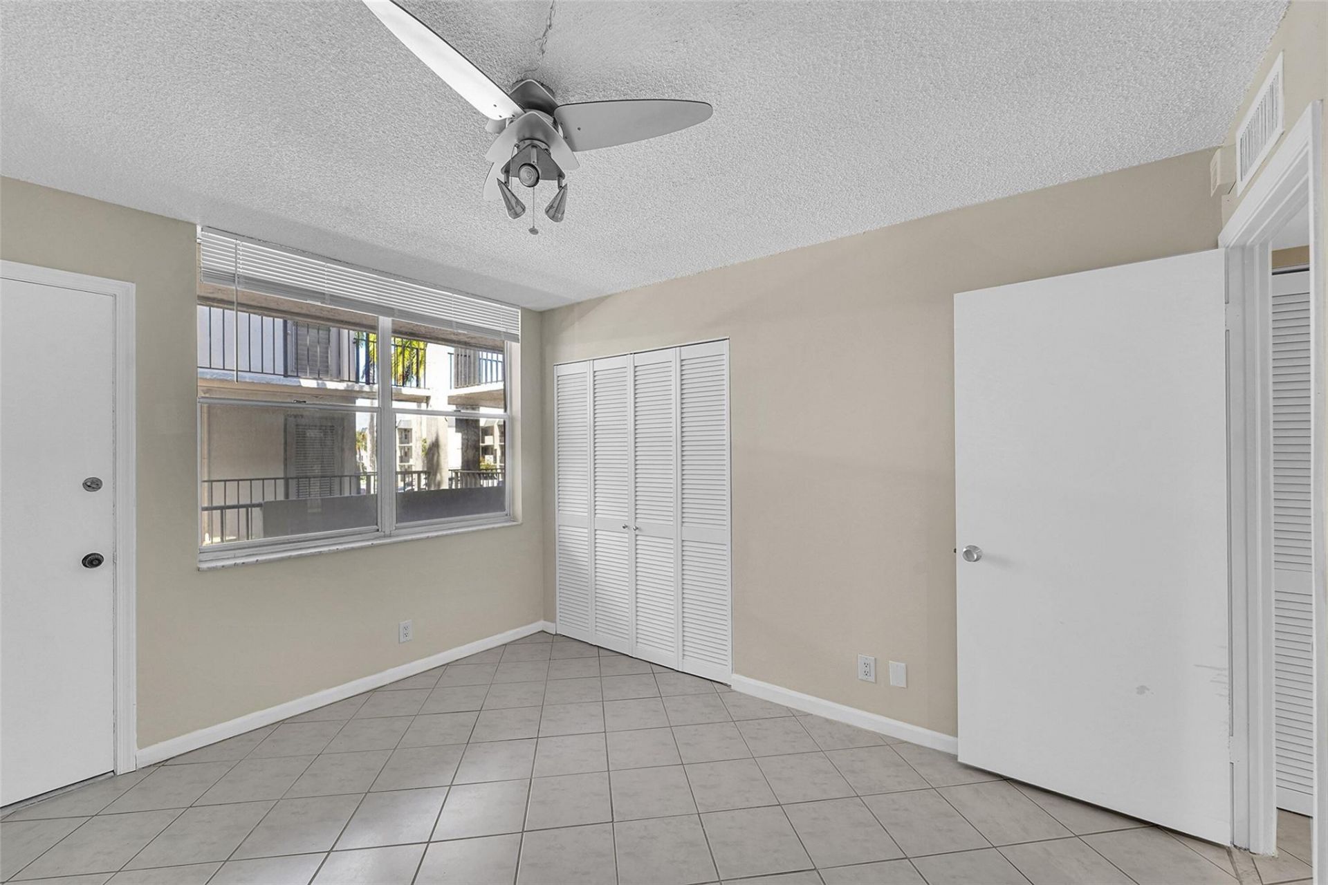 777 S Federal Highway, Unit F206, Pompano Beach, FL 33062 Photo