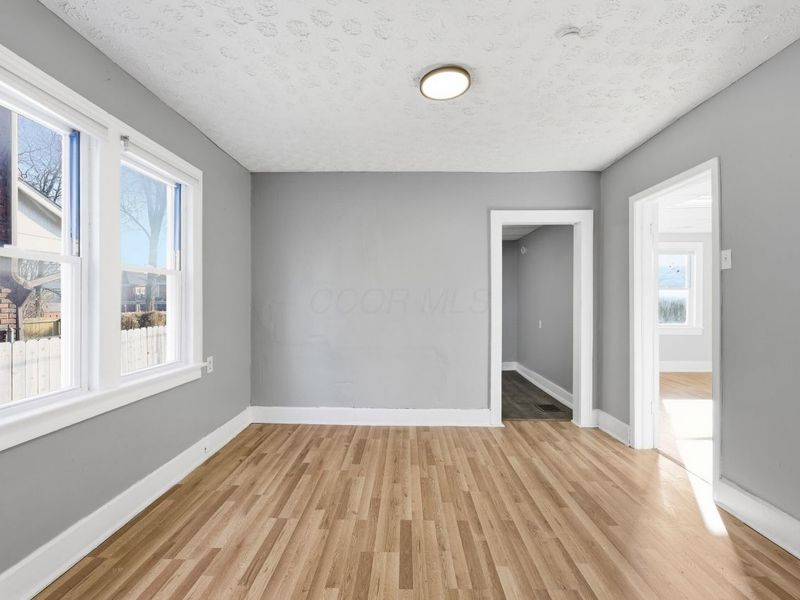 1452 Summit Street , Columbus, OH 43201 Photo 6