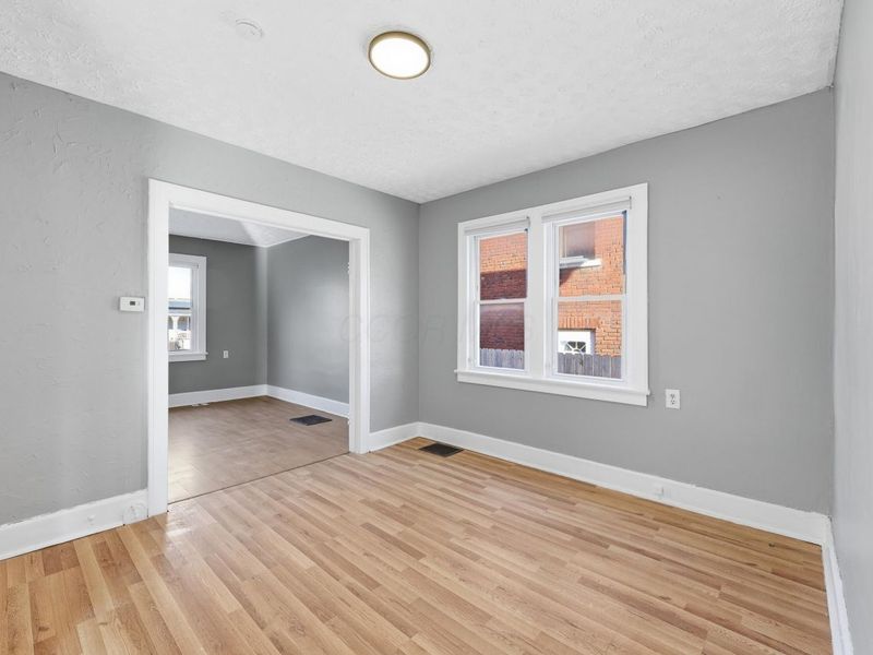 1452 Summit Street , Columbus, OH 43201 Photo 7