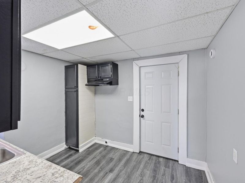 1452 Summit Street , Columbus, OH 43201 Photo 8