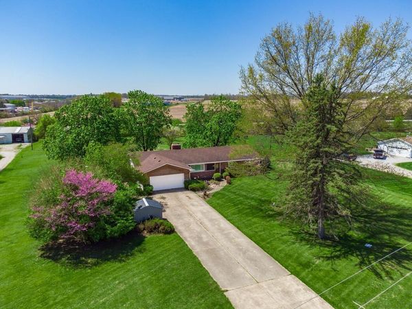 8841 Mitchell-Dewitt Road , Plain City, OH 43064