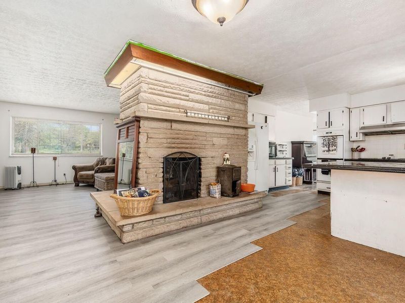 8841 Mitchell-Dewitt Road , Plain City, OH 43064 Photo 11