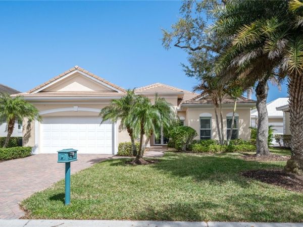 1101 Riverwind Circle, Vero Beach, FL 32967