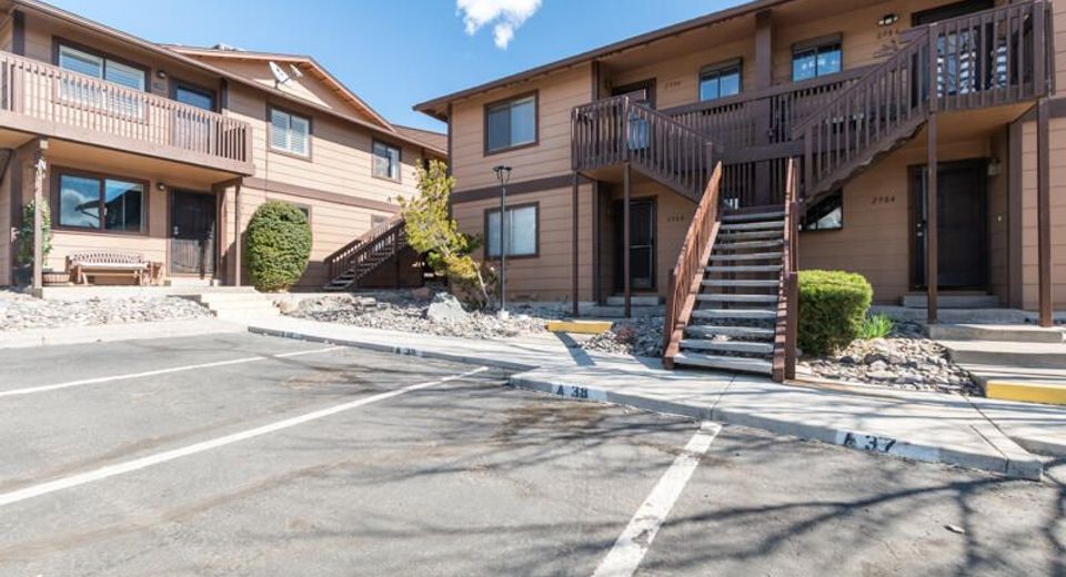 2990 Tierra Verde W, Reno, NV 89512 Photo