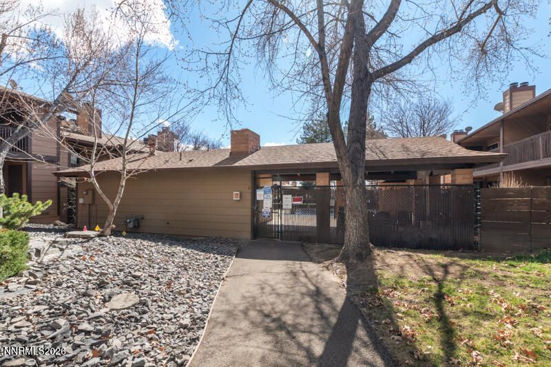 2990 Tierra Verde W, Reno, NV 89512 Photo