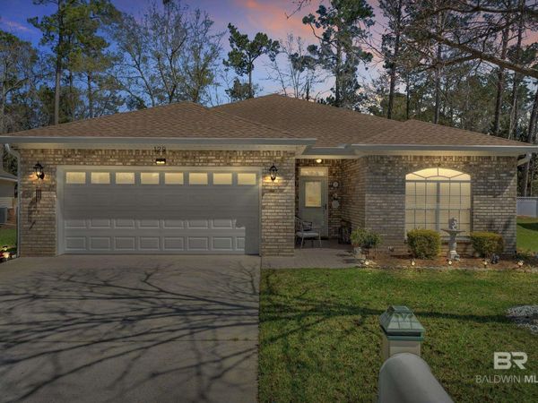 129 Mark Twain Loop, Foley, AL 36535
