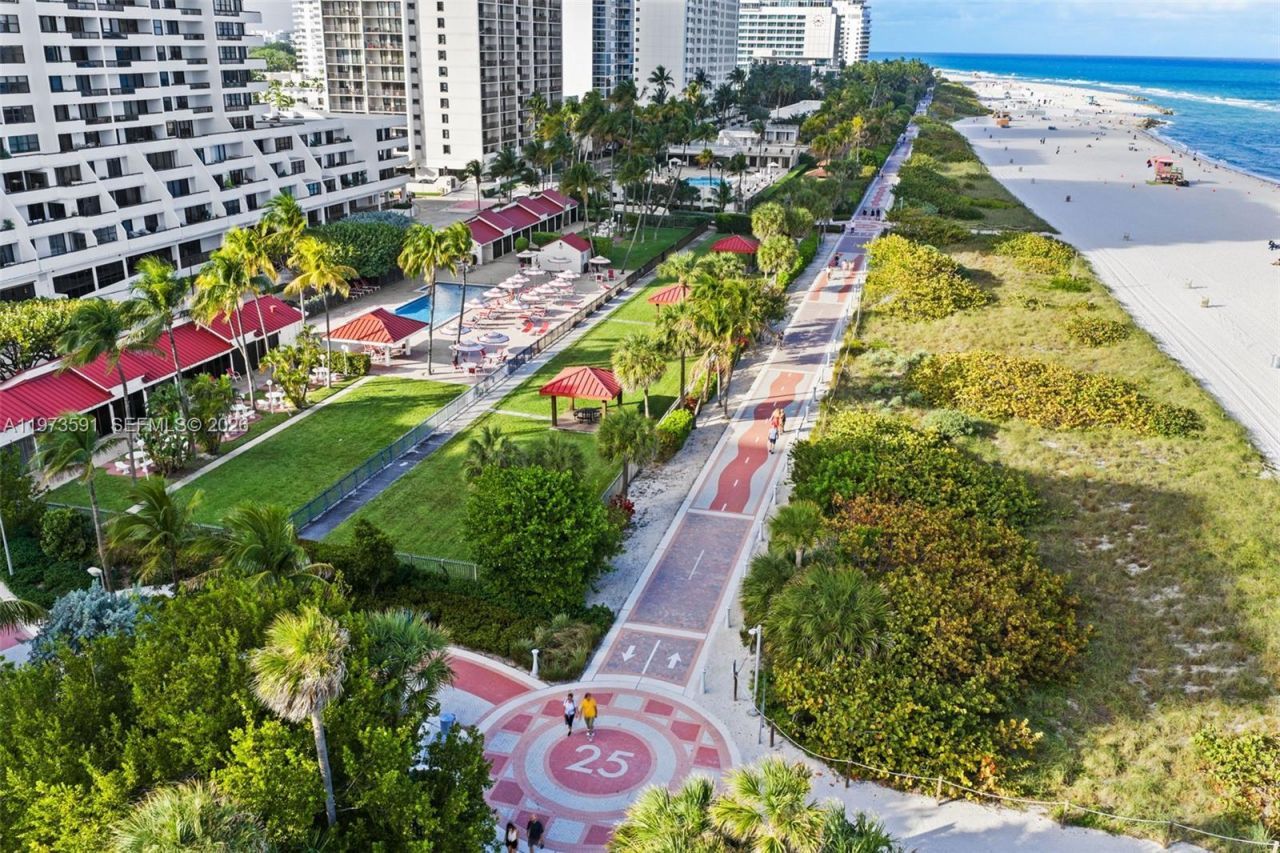 2555 Collins Ave, Unit 1002, Miami Beach, FL 33140 Photo