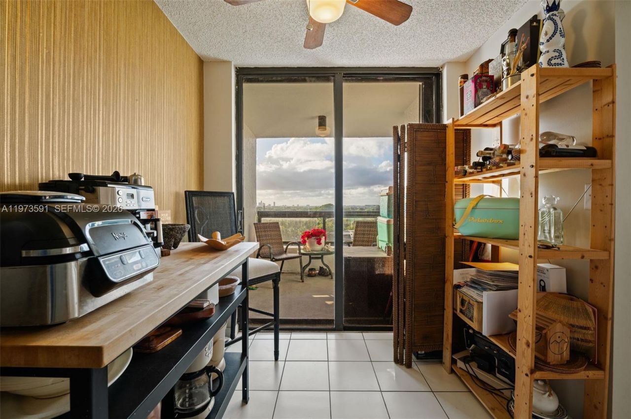 2555 Collins Ave, Unit 1002, Miami Beach, FL 33140 Photo