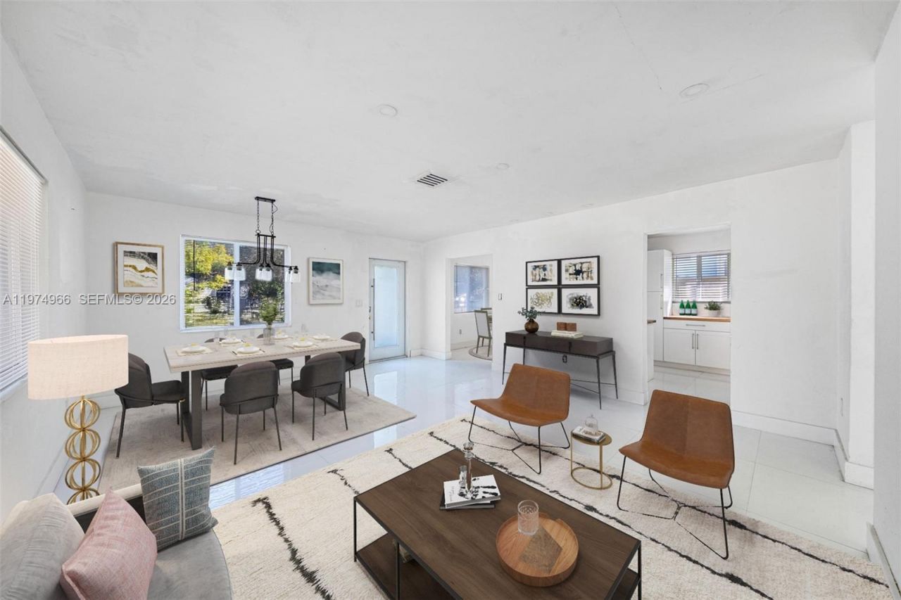 276 NW 40th St , Miami, FL 33127 Photo