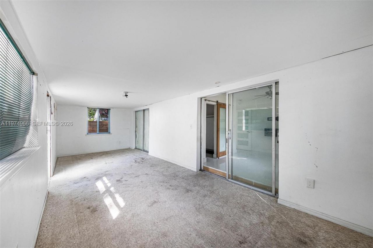 276 NW 40th St , Miami, FL 33127 Photo