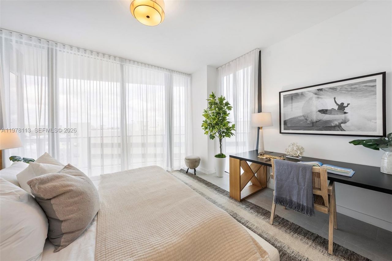 500 Alton , Unit 901, Miami Beach, FL 33139 Photo