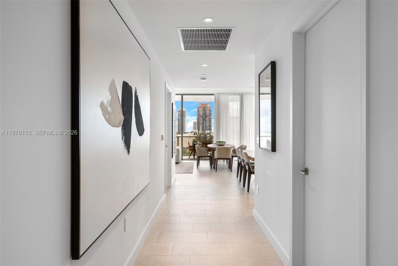 500 Alton , Unit 901, Miami Beach, FL 33139 Photo