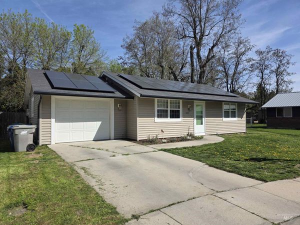 1887 W Cherry Ct, Boise, ID 83705