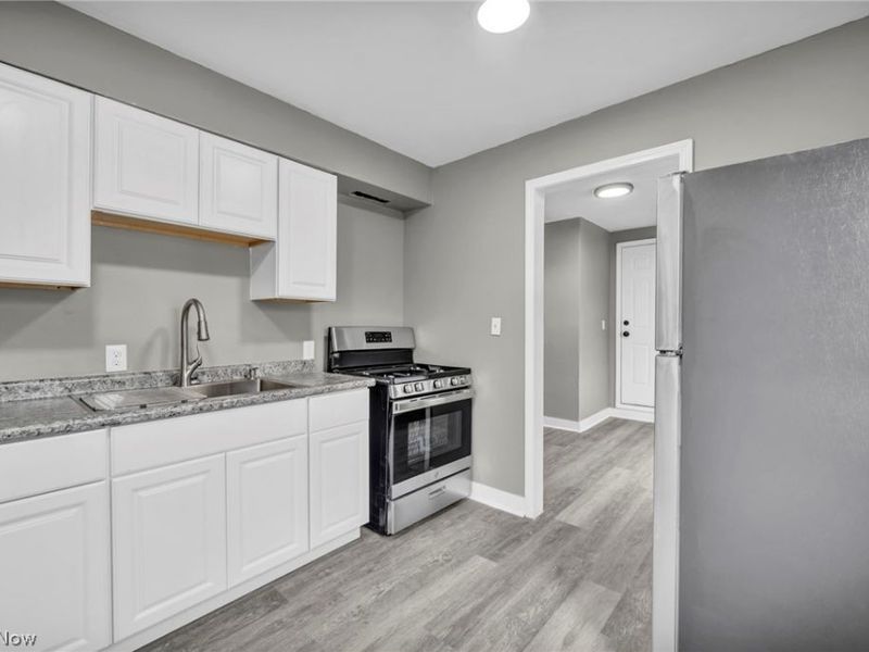 109 Forest Drive, Bedford, OH 44146 Photo 11