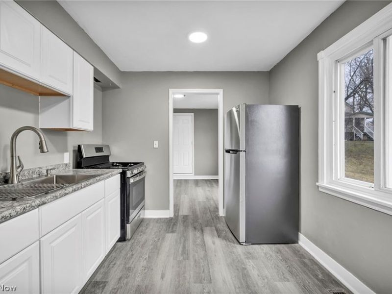 109 Forest Drive, Bedford, OH 44146 Photo 12