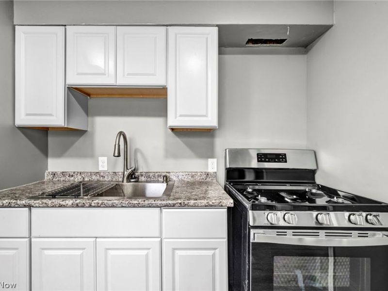 109 Forest Drive, Bedford, OH 44146 Photo 13