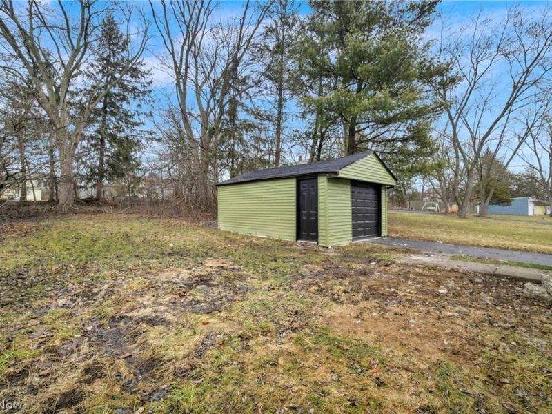 109 Forest Drive, Bedford, OH 44146 Photo 35