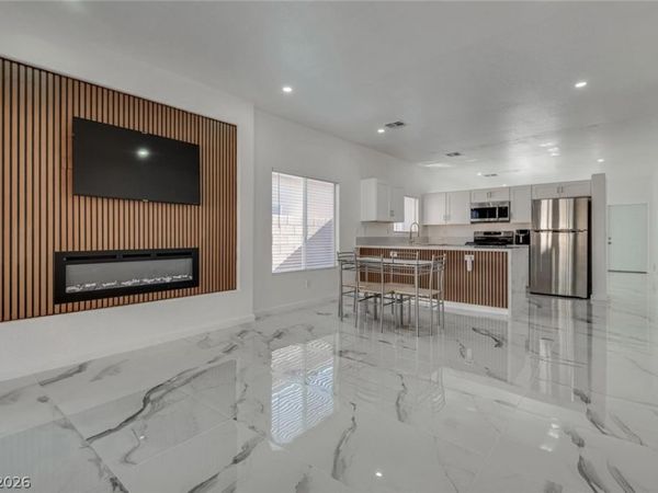 6022 Highland Gardens Drive, North Las Vegas, NV 89031
