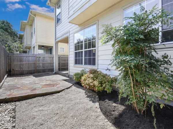 8518 Cahill DR, Unit 32, Austin, TX 78729