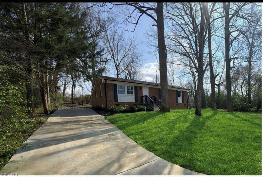 2010 Sharonbrook Drive, Greensboro, NC 27405 Main Photo