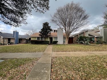 2727 Duval Drive, Dallas, TX 75211
