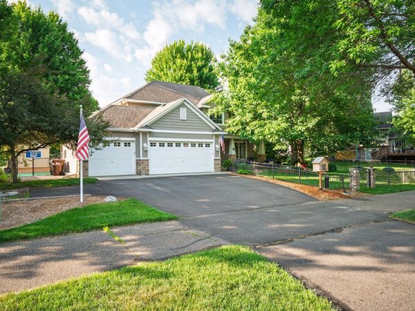 723 36th Street W, Hastings, MN 55033