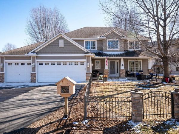 723 36th Street W, Hastings, MN 55033