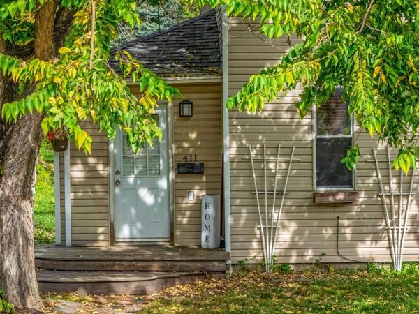 411 Oak Avenue SE, Montgomery, MN 56069