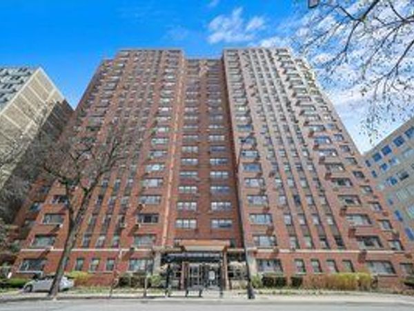 2909 N Sheridan Road , Unit 811, Chicago, IL 60657