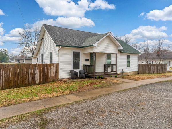 503 W Idaho Street , Carterville, IL 62918