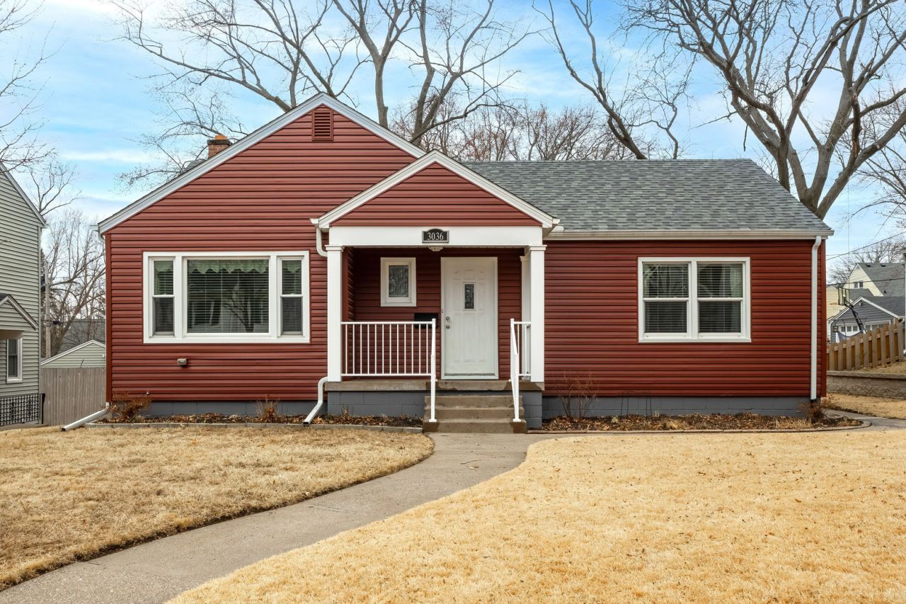 3036 Tremont Avenue , Davenport, IA 52803 Main Photo