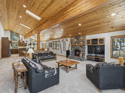 3585 Lynwood Drive, Carnelian Bay, CA 96140 Photo