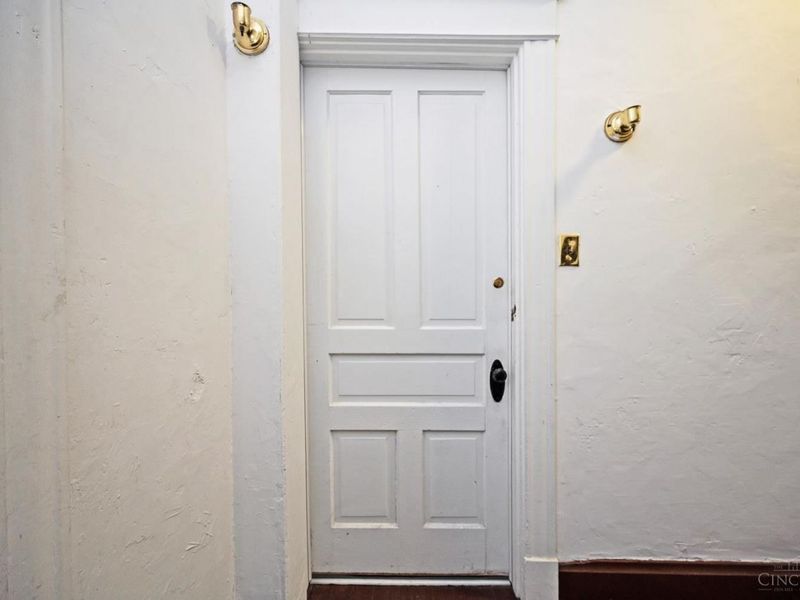 3914 S Madison Avenue, Cincinnati, OH 45212 Photo 13