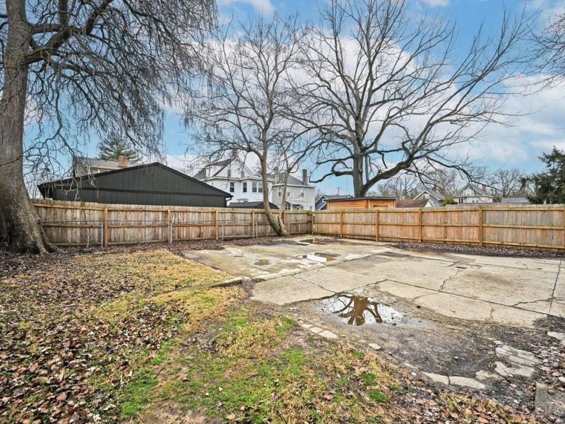 3914 S Madison Avenue, Cincinnati, OH 45212 Photo 16