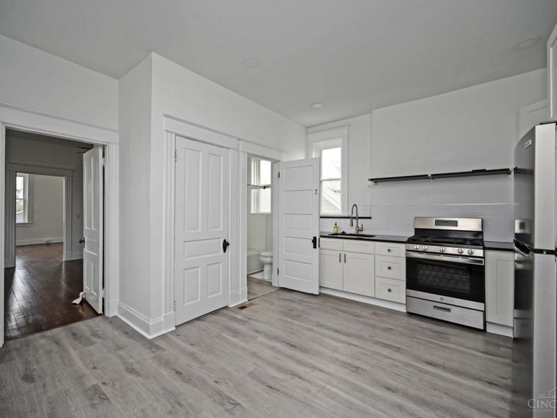 3914 S Madison Avenue, Cincinnati, OH 45212 Photo 43