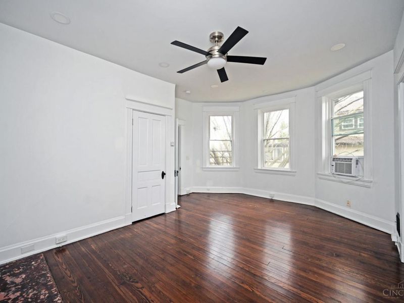 3914 S Madison Avenue, Cincinnati, OH 45212 Photo 49