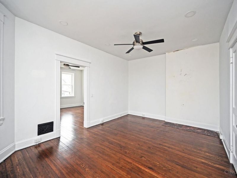 3914 S Madison Avenue, Cincinnati, OH 45212 Photo 62