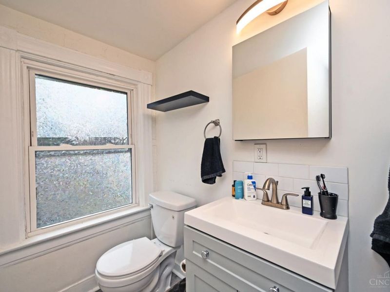 3914 S Madison Avenue, Cincinnati, OH 45212 Photo 77