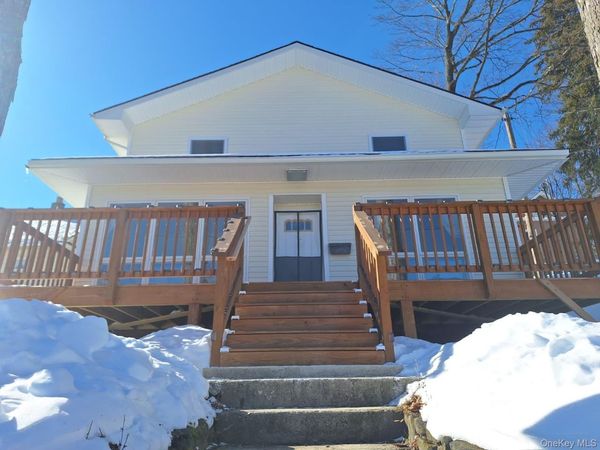 79 Monhagen Avenue , Middletown, NY 10940
