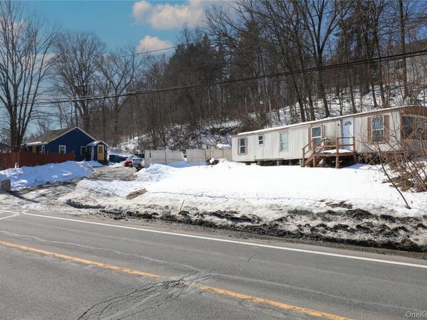 654 Broadway , Unit 9W, Esopus, NY 12429