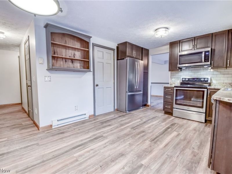 7857 Lester Drive, Leroy, OH 44077 Photo 6