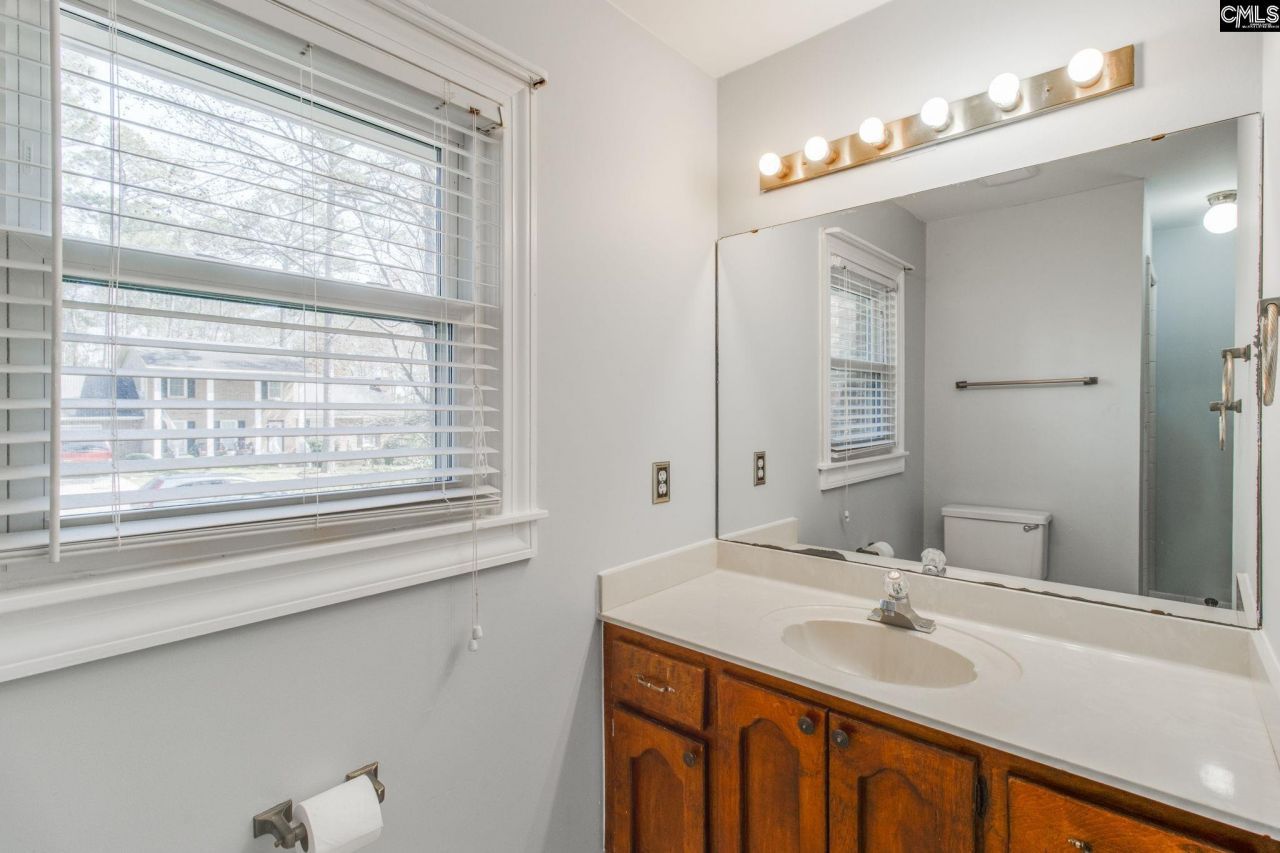 218 Quill Court Photo 13