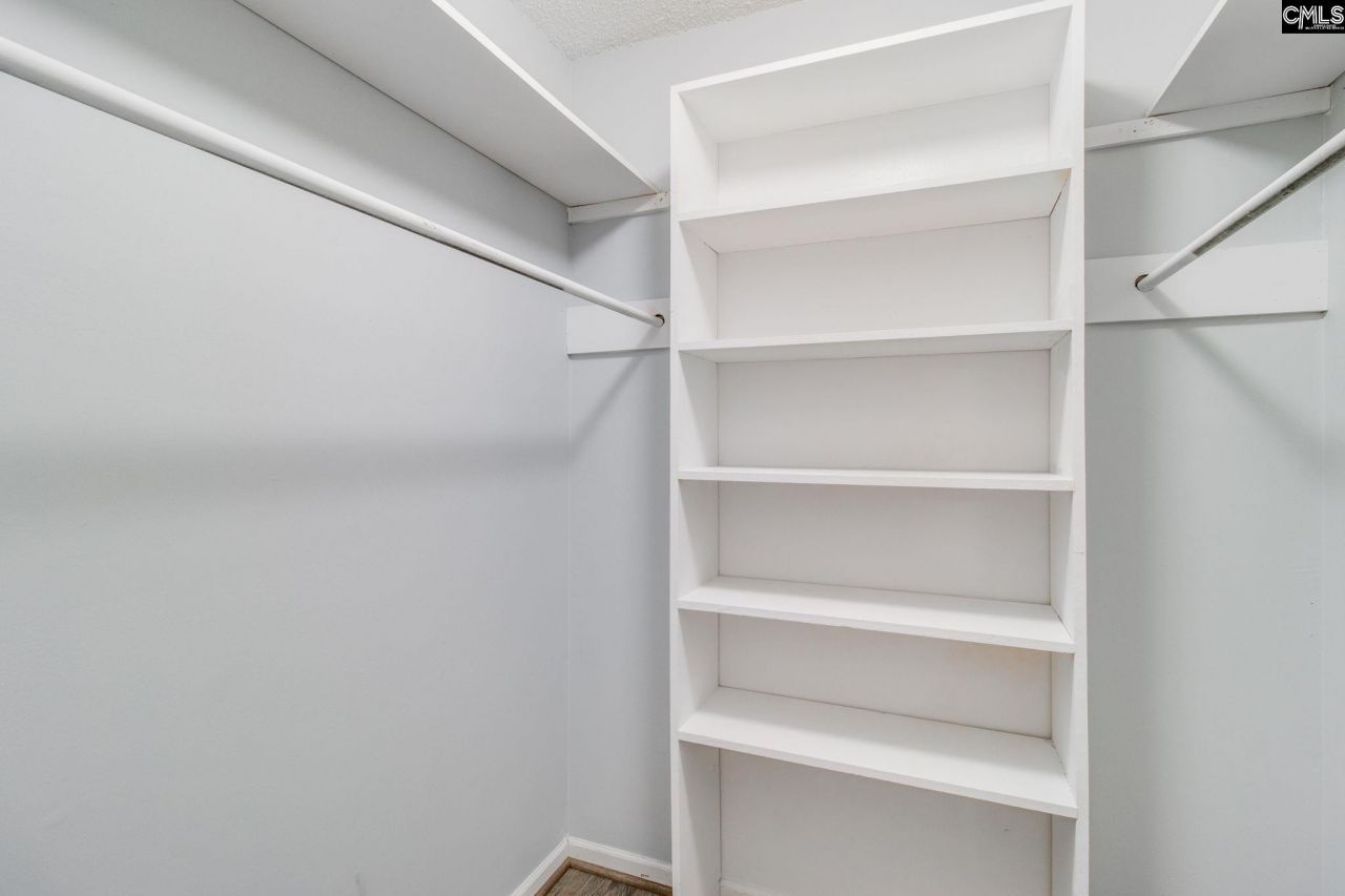 218 Quill Court Photo 15