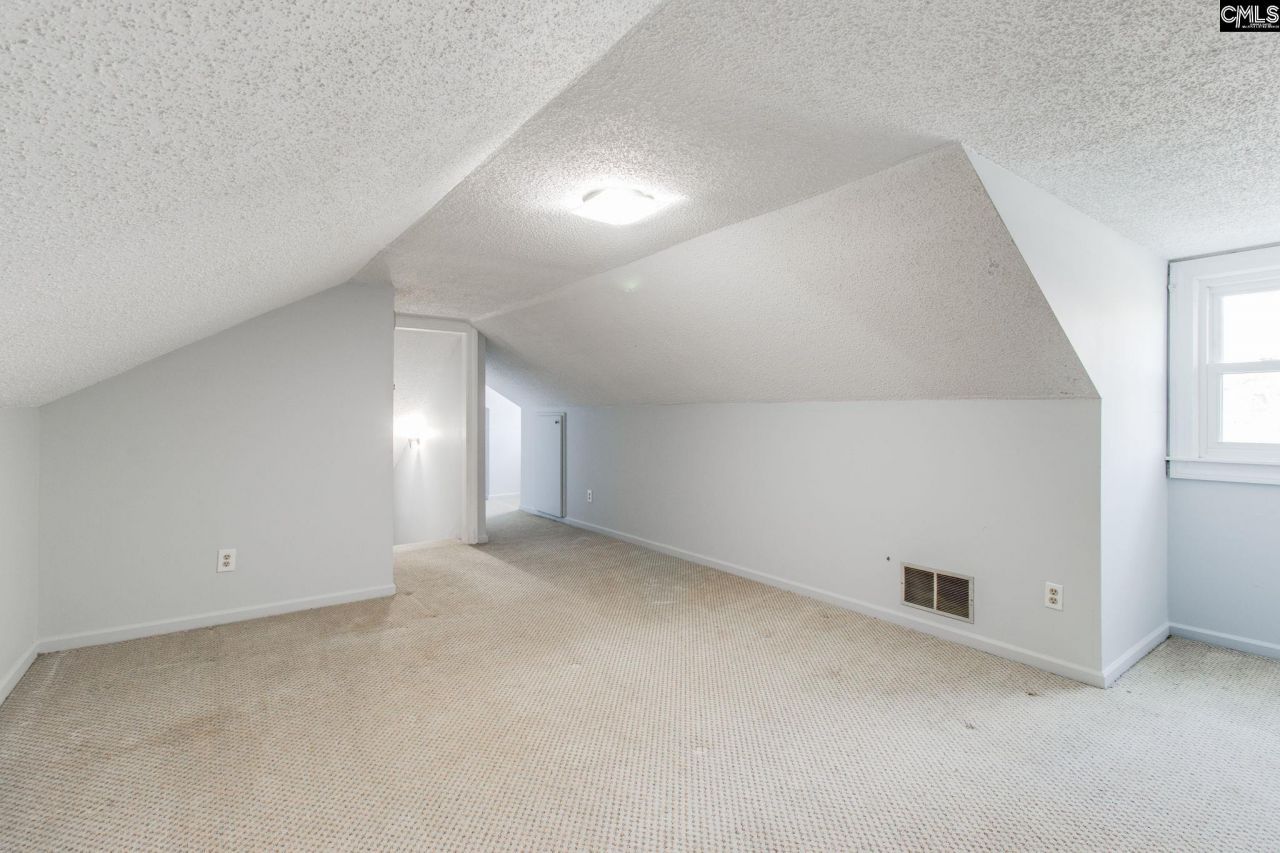 218 Quill Court Photo 23