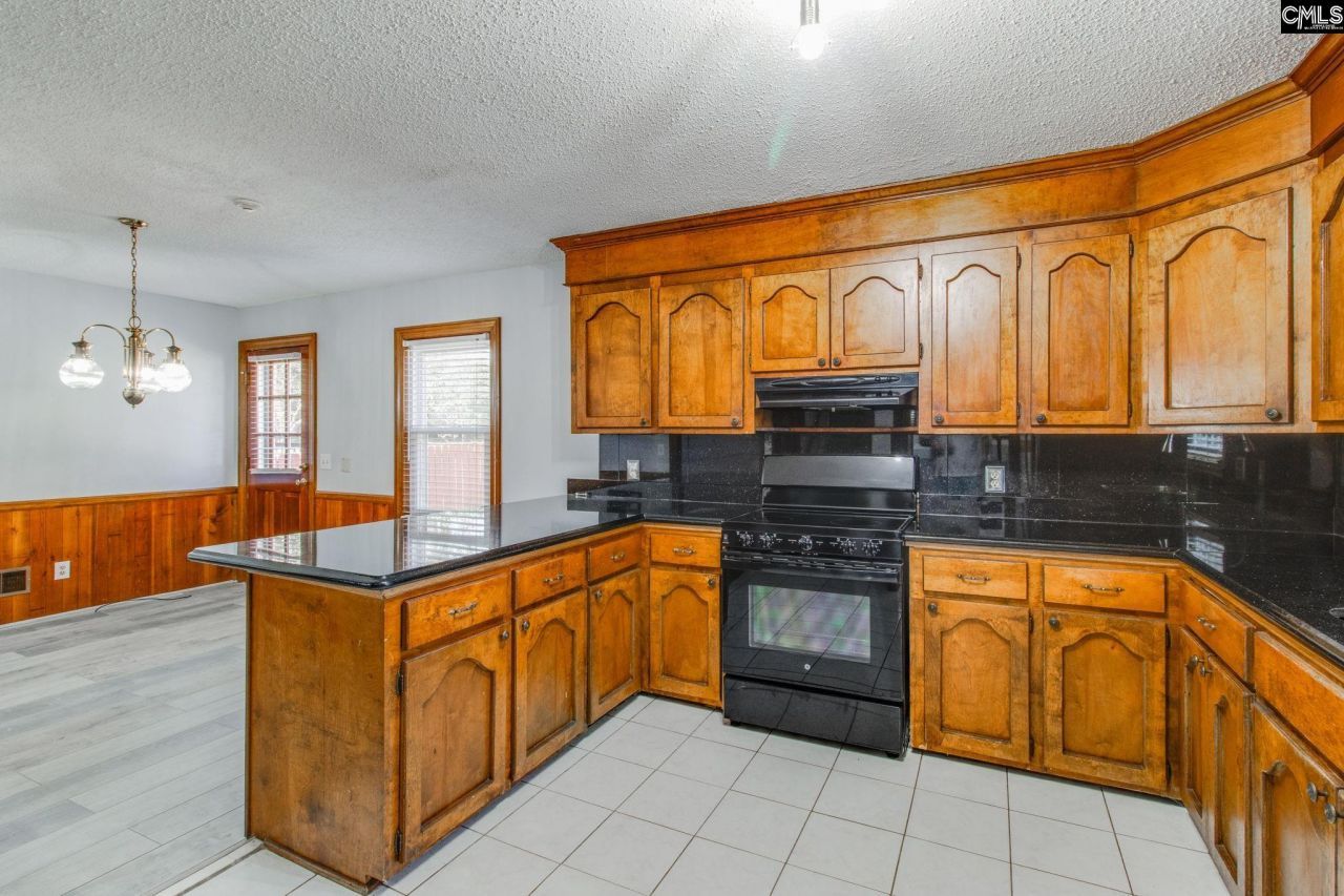 218 Quill Court Photo 9