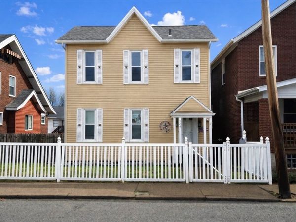 524 Roup Street, Tarentum, PA 15084