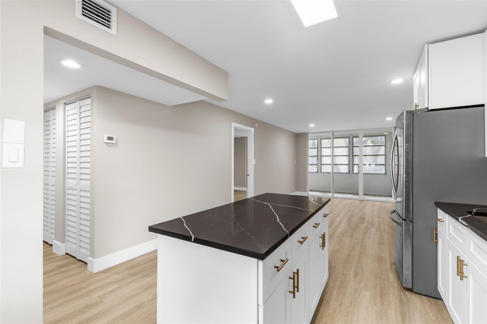 3341 NW 47th Terrace, Unit 210, Lauderdale Lakes, FL 33319 Photo